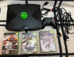 MICROSOFT ORIGINAL XBOX CONSOLE CONTROLLER AND 3 GAMES