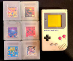Game Boy Original + games and accessories