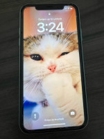 Apple iPhone 11 - 64GB unlocked