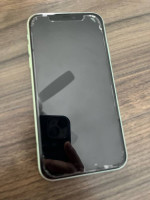 Apple iPhone 11 - 64GB unlocked