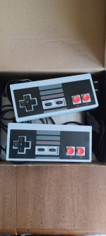 MINI GAMING SYSTEM 620 BUILT IN GAMES NIB