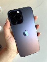 Pristine Condition Factory Unlocked iPhone 14 pro max 256gb