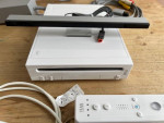 Nintendo Wii & Accessories