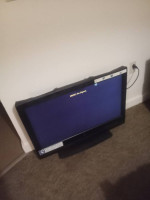 for sale 3 nice 32inch flat screen TV's