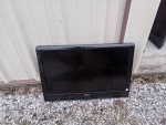 for sale 3 nice 32inch flat screen TV's
