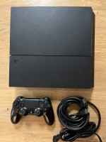 Sony Playstation 4, PS4 with DualShock controller