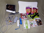 Modded Nintendo WII, Fit Board, 2 controllers, 5 games