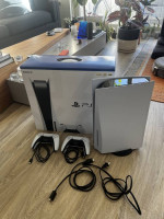 Sony Playstation 5 (PS5) disc version with 2 Controllers