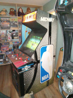 Arcades and pinballs for sale