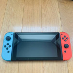 Nintendo Switch Console (1st Model HAC-001) + Joycons Dock and Charger