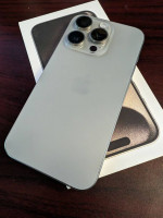Apple iPhone 15 pro titanium, unlocked