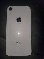White Iphone XR