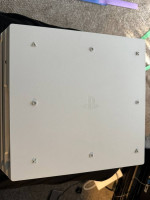 PlayStation 4 Pro - White