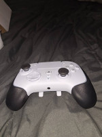 Razr Wolverine V2 Pro PS5 (Like New)