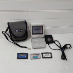 Nintendo Game Boy Advance SP Bundle Silver System Console AGS-001 LOT