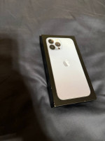 iPhone 13 Pro Max 256gb Unlocked!!