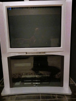 Sony Trinitron Retro Video Gaming TV