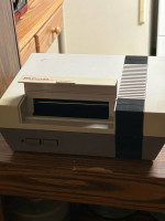 Original “Nintendo Entertainment System”. All Hook-Ups,No Controllers/Games.