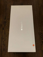 Sealed Apple Vision Pro 256GB S-21W