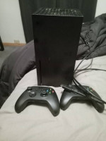 Xbox Series X w/ cables and 2 black controllers. *Mint *Works Great
