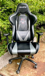 Autofull Gaming Chair Gray/Black Like New