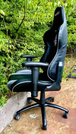 Autofull Gaming Chair Gray/Black Like New