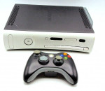 Xbox 360 working set w controller, cords, games. READ