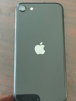 Apple iPhone SE - 2nd Gen - *Excellent Condition*