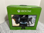 XBox One 500GB Console w/ 8 Games 1 Controller Rechargeable Batteries