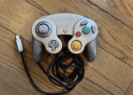 9 GameCube games & controllers