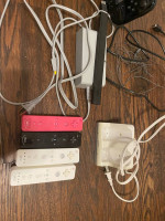 Wii U gaming console with extras including 9 games