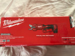 Milwaukee 2534-20 M12 12V Brushless Cordless Pruning Shears kit