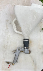 Spray texture gun/hopper
