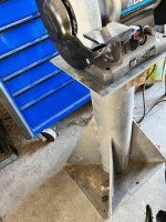 Delta Grinder and stand