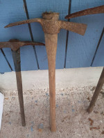 Hand Tool Garden Pick Wood Handle Steel Head Rock Dirt & delivery