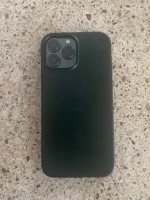 Apple iPhone 12 Pro Max 128gb. MINT