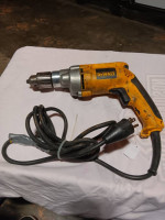 Dewalt Dw-235G  H.D .Drill 120v V-8.5  corded  1/2  key chuck