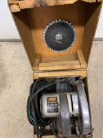Skil - Circular Saw - Model 526