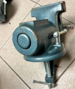 UNUSED WILTON MODEL 100 VISE- 4" JAWS