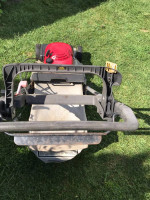 Honda Harmony 215 self propel dual blade mulching lawn mower