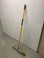 Quickie Jobsite 24” Multi-Surface Fiberglass Push Broom