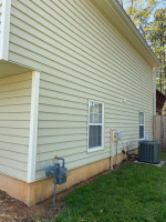 PRESSURE WASHING , ROOF CLEANING