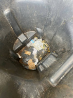Wash and pressure cleaning your garbage can