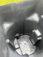 Wash and pressure cleaning your garbage can