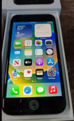 iPhone SE 3rd gen UNLOCKED NEW