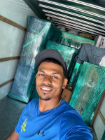 EXPERIENCE MOVERS - BOX TRUCK & MOVING EQUIPMENT