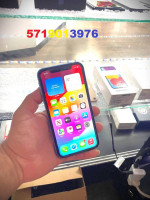 iphone XR unlocked 128gb