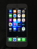 Like New Unlocked iPhone 6 in White Works with All Companies...