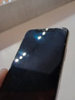 iphone XS 64GB cracked screen