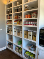 Professional Organizer - declutter - life coach- hoarder hoarding help- moving h